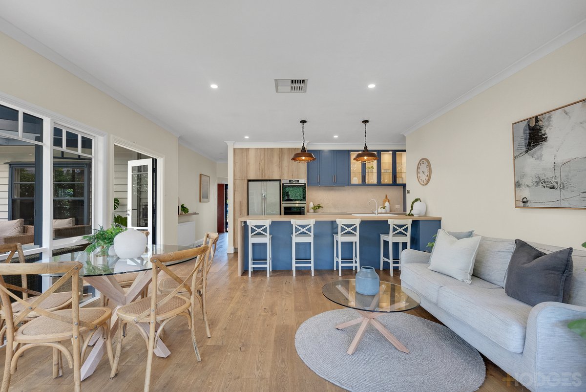 24 Elm Grove Parkdale - Residential for sale