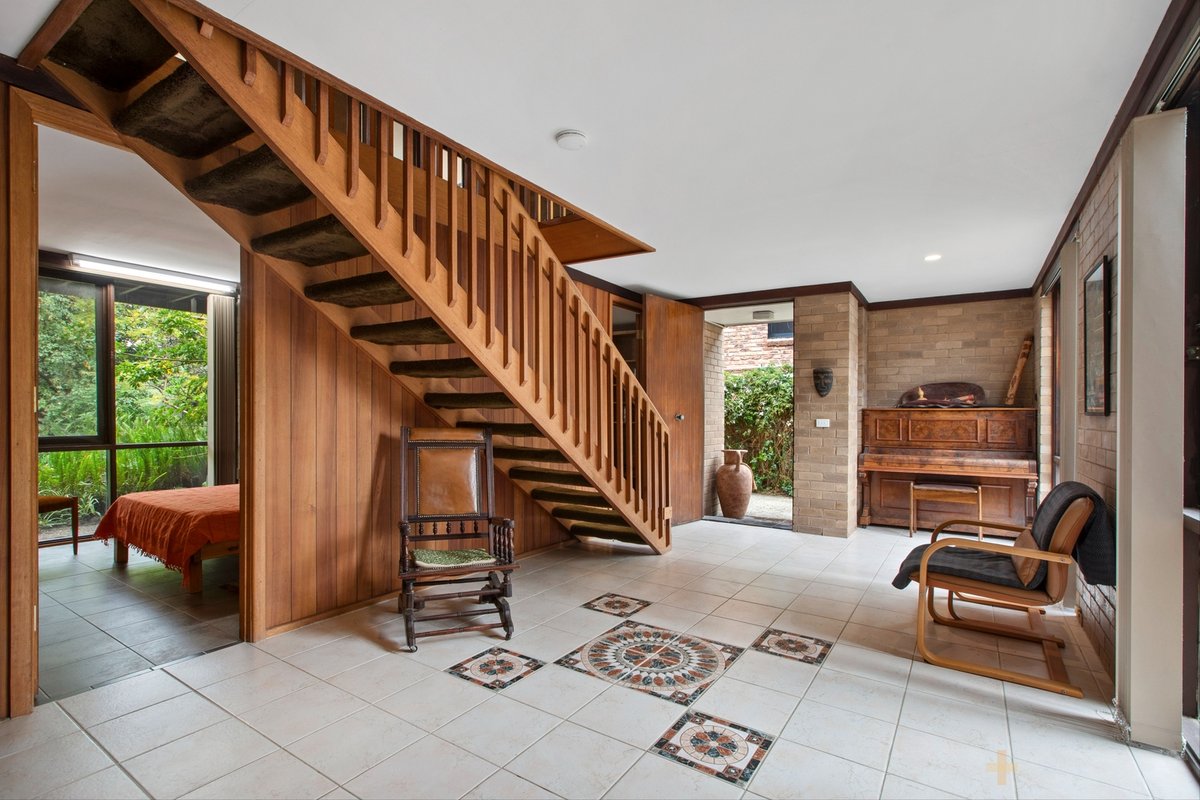 24 Fairleigh Avenue Beaumaris - Residential for sale