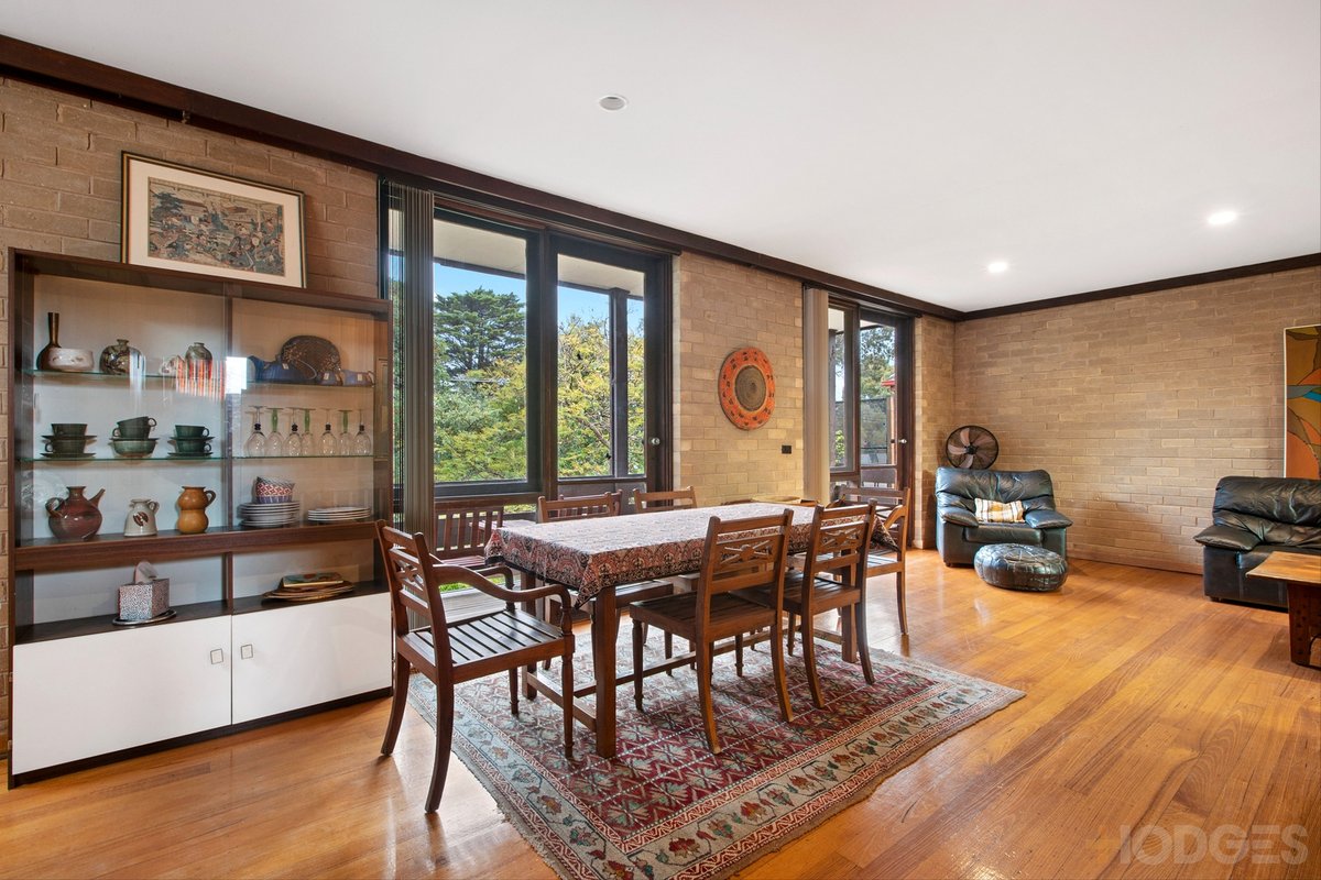 24 Fairleigh Avenue Beaumaris - Residential for sale