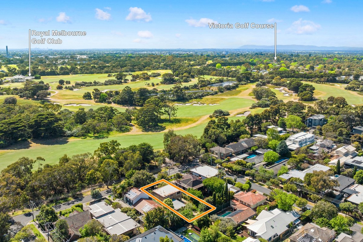 24 Fairleigh Avenue Beaumaris - Residential for sale
