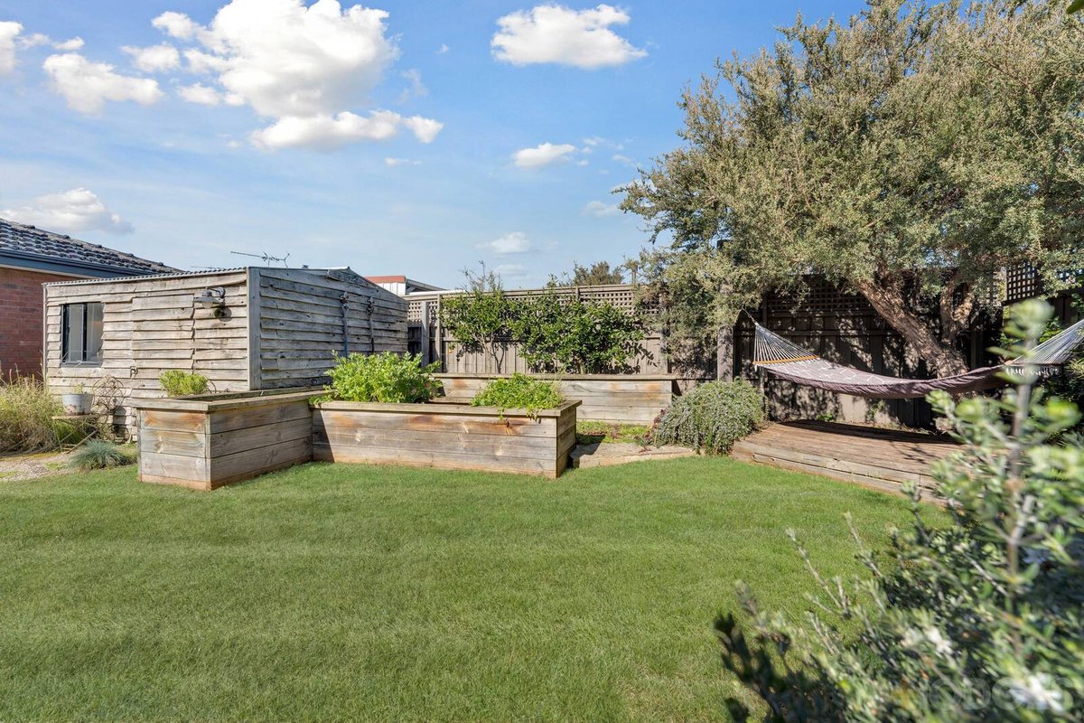 24 Haig Avenue Edithvale - Residential for sale