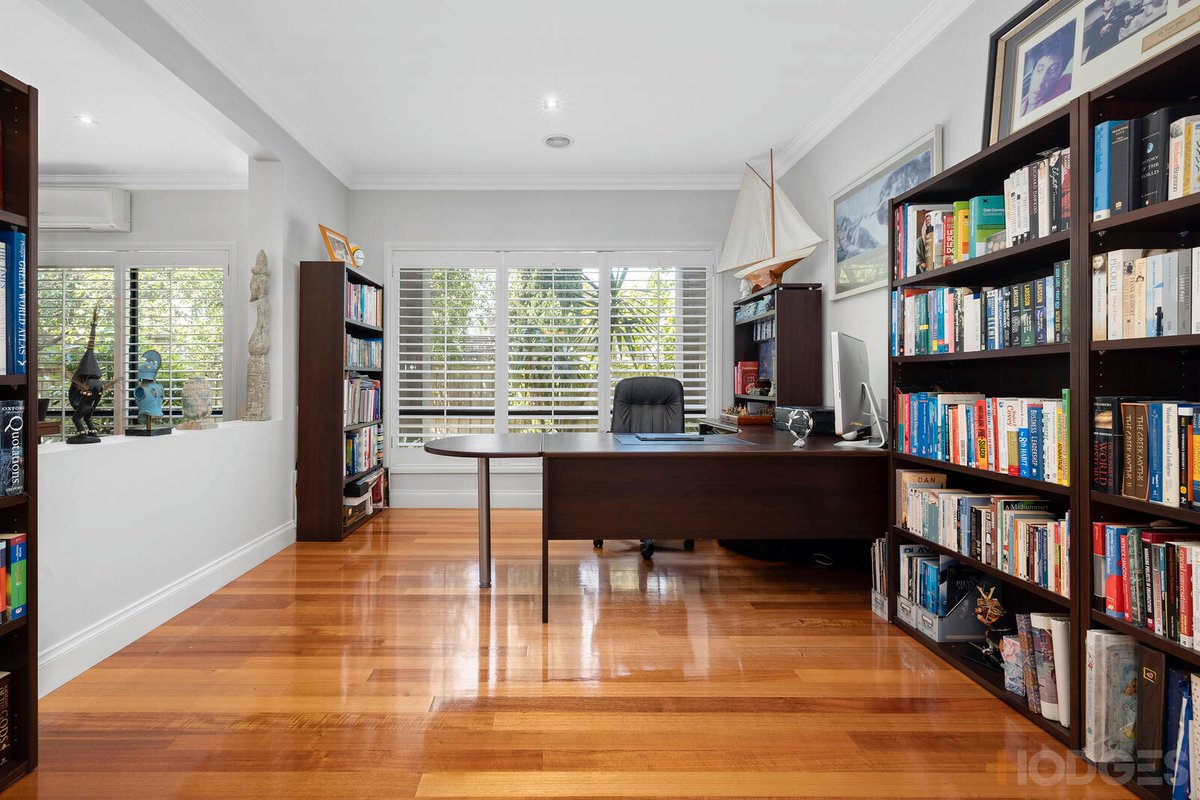 24 Hall Mark Road Mordialloc - Residential for sale