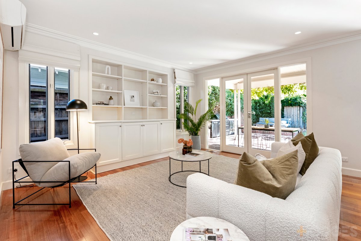 24 Imbros Street Hampton - Residential for sale