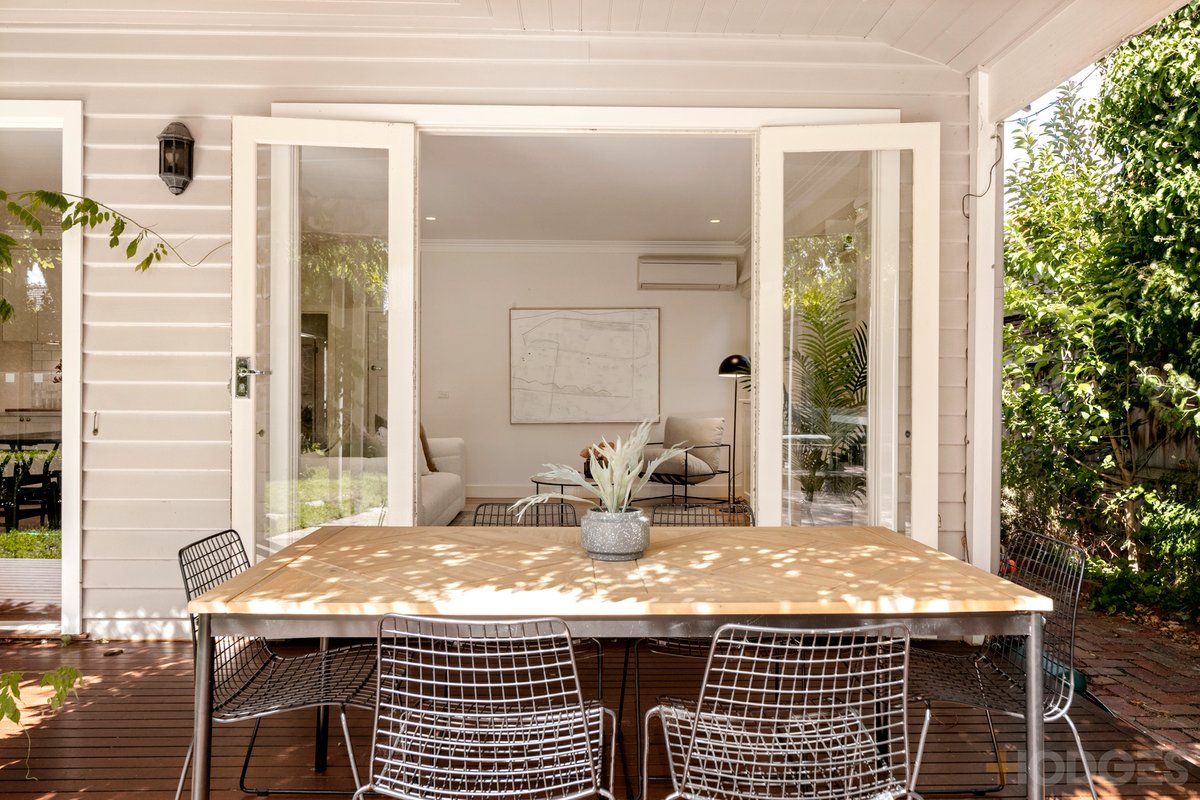 24 Imbros Street Hampton - Residential for sale