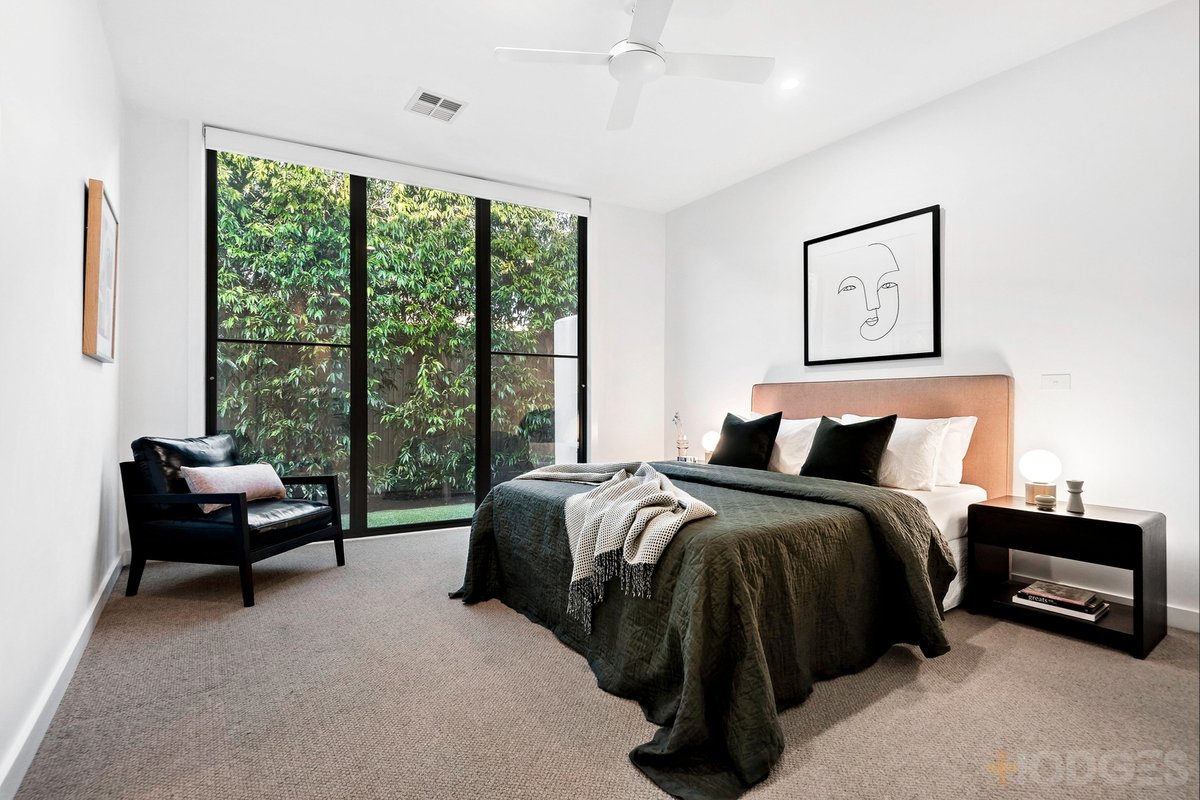 2 / 4 Linden Avenue Cheltenham - Residential for sale