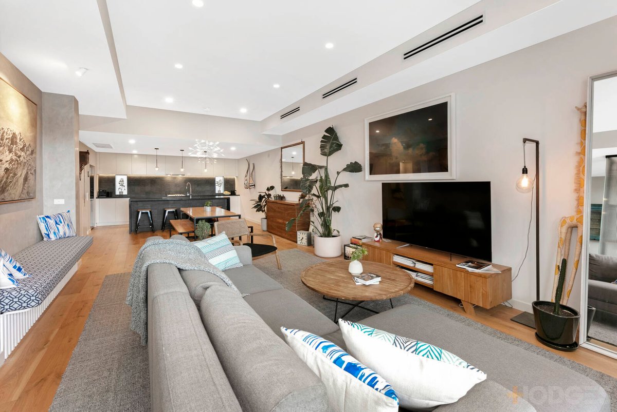 24 Manikato Avenue Mordialloc - Residential for sale