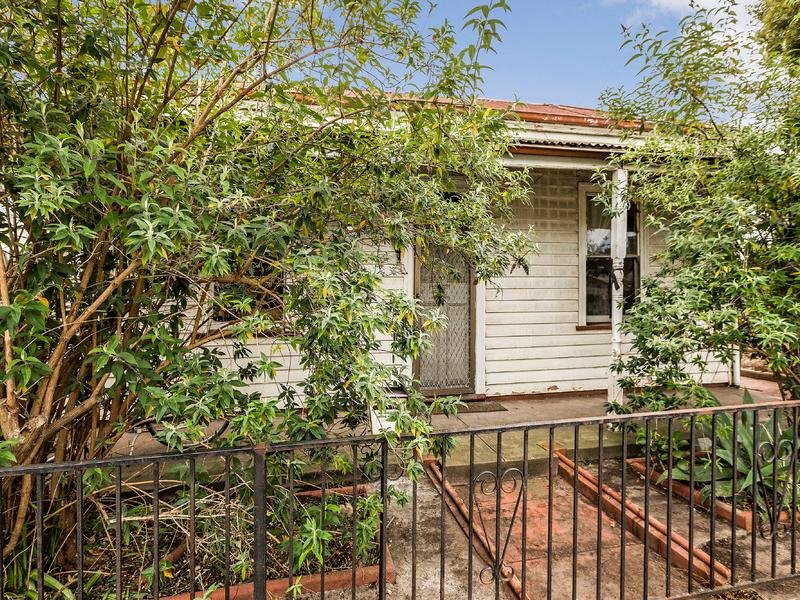 24 Ovens Street YARRAVILLE - Residential for sale