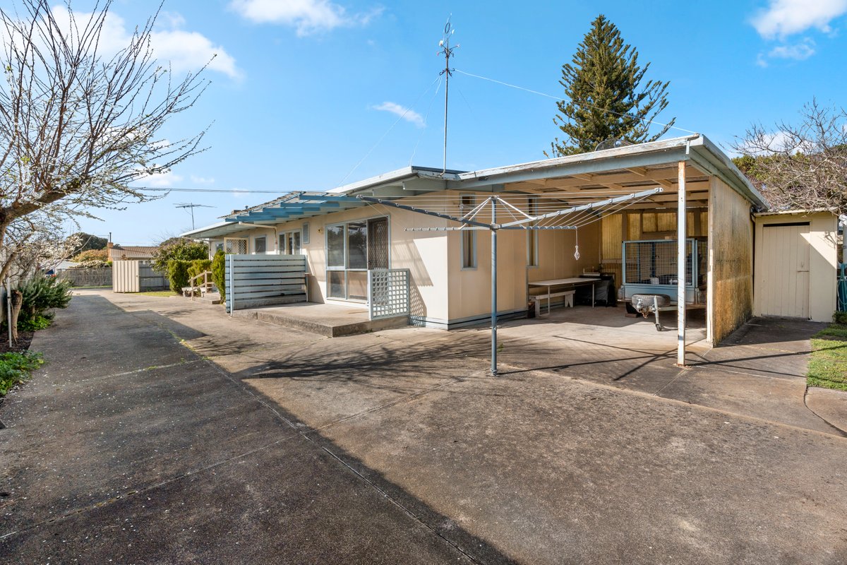24 Park Avenue CAPEL SOUND - Residential for sale