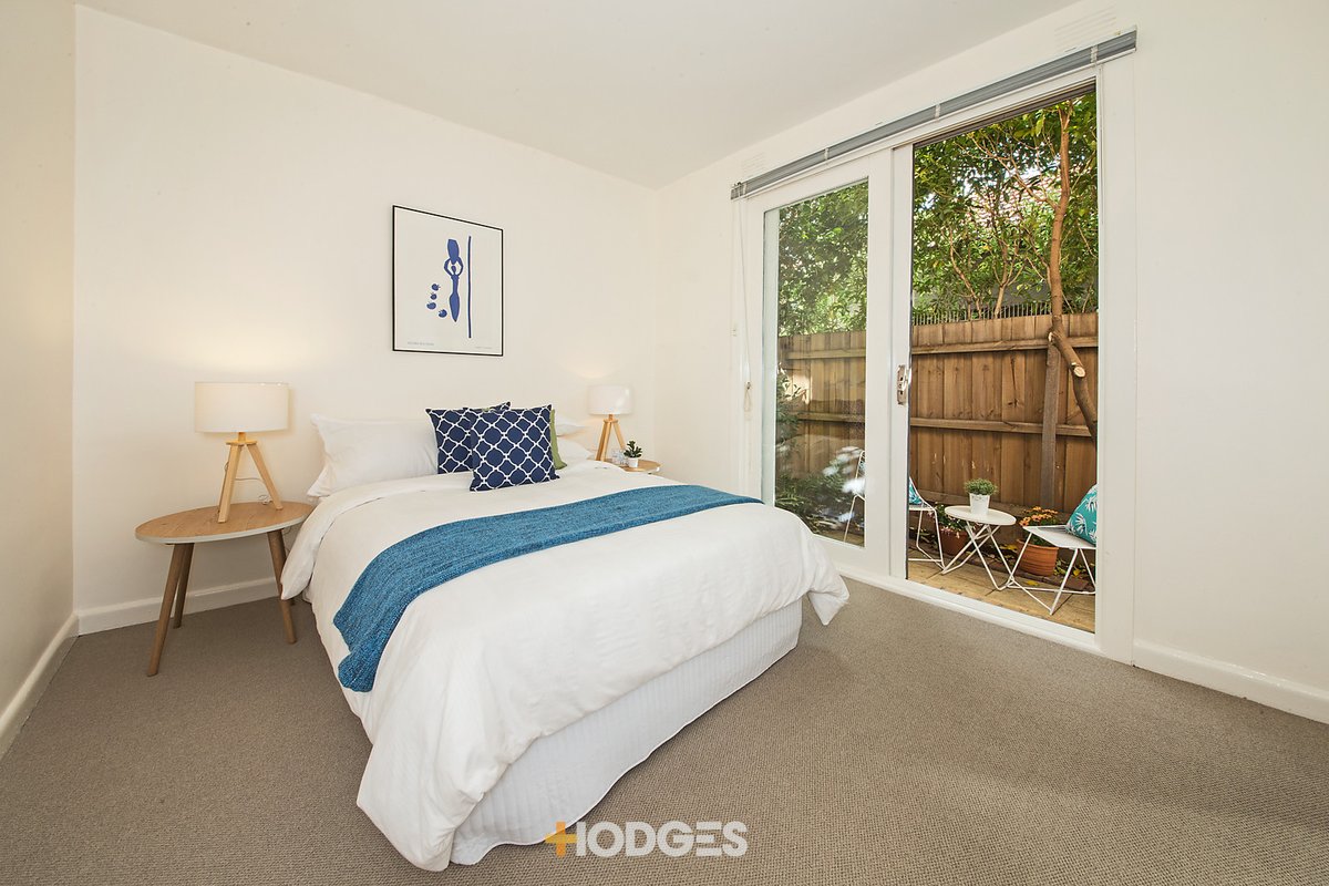 2/4 Poets Grove Elwood - Residential for sale