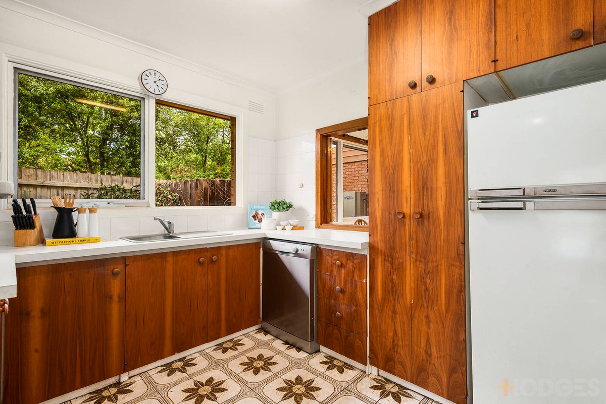 24 Retreat Road Hampton - Residential for sale
