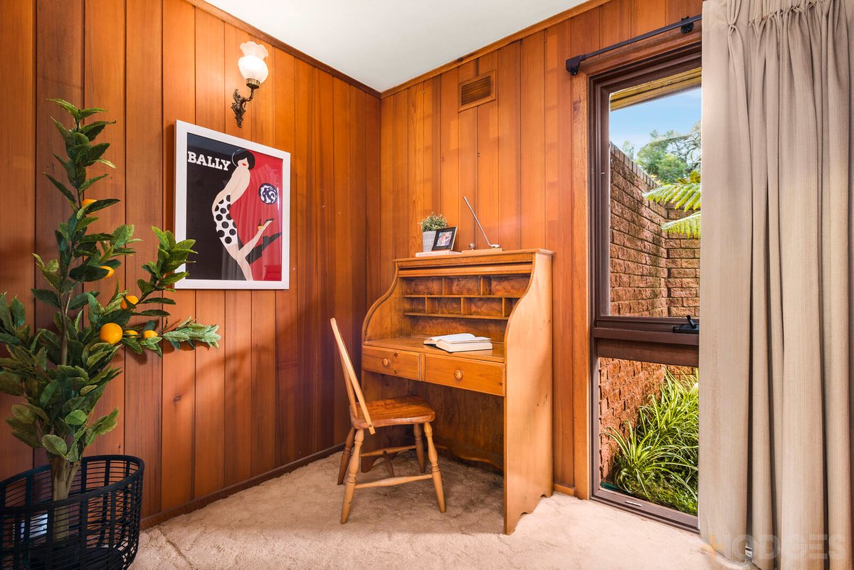 24 Retreat Road Hampton - Residential for sale