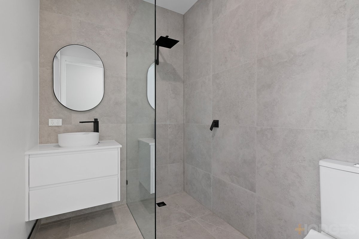 2 / 4 Rigby Street Carrum - Residential for sale