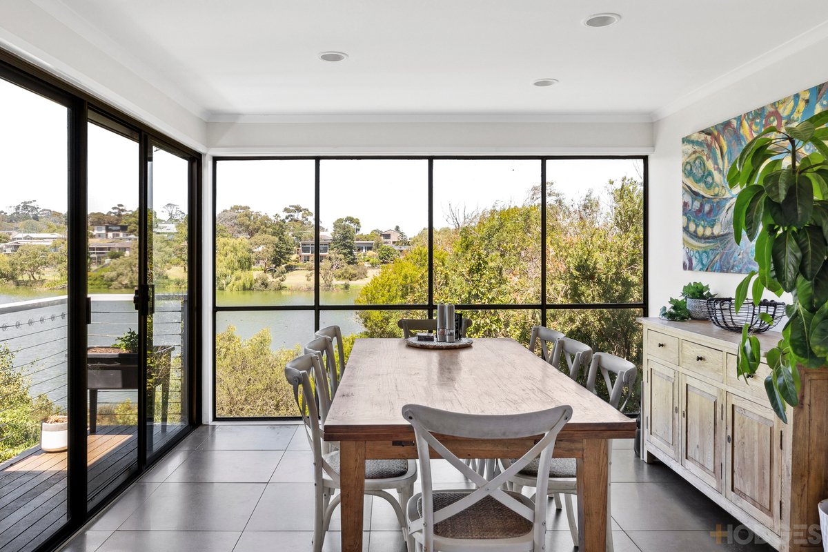 24 Riviera Crescent Ocean Grove - Residential for sale