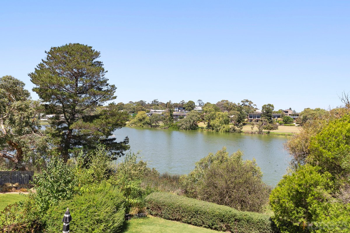 24 Riviera Crescent Ocean Grove - Residential for sale