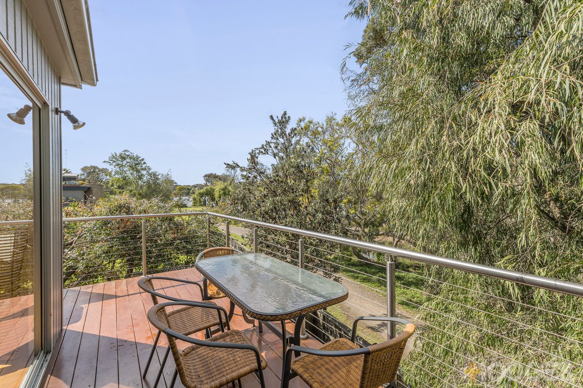 2 / 4 Riviera Crescent Ocean Grove - Residential for sale