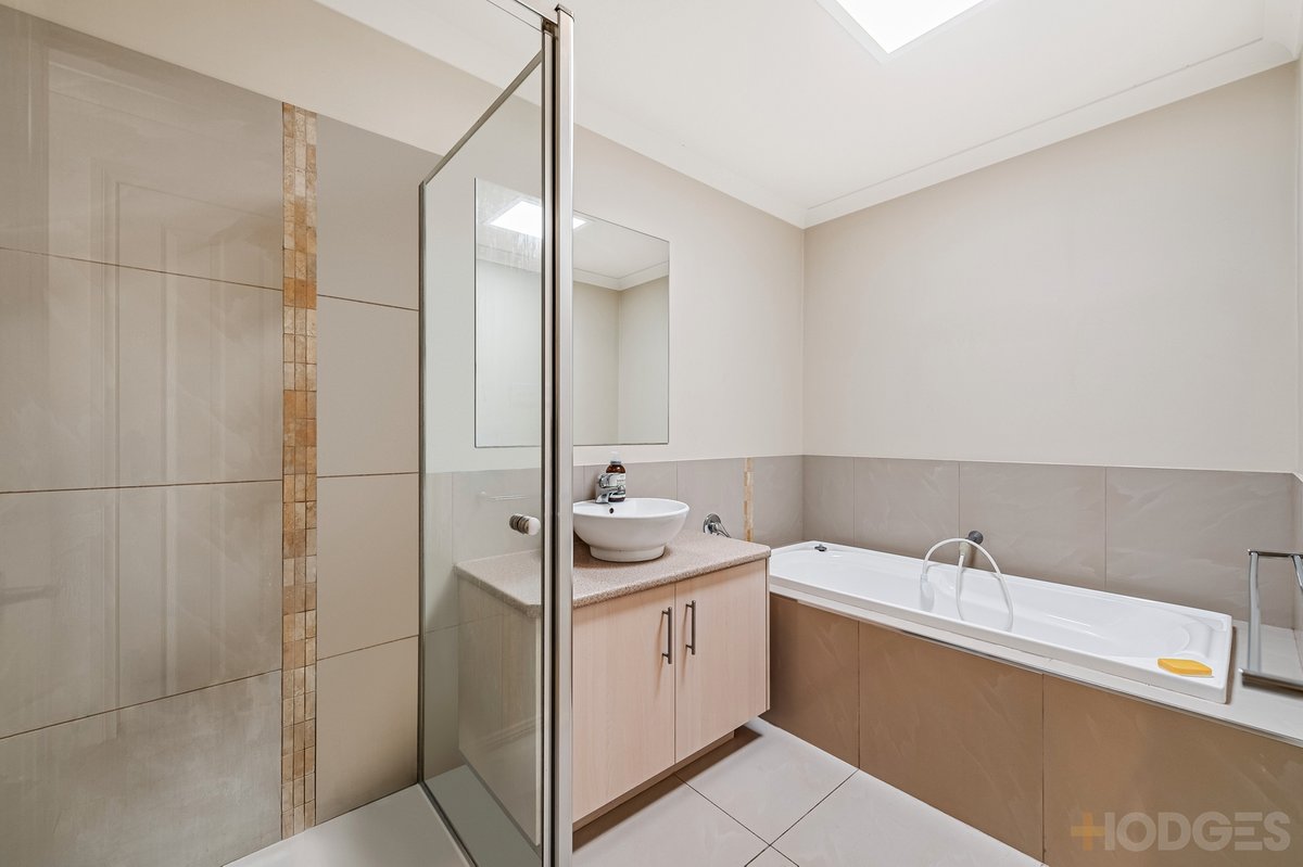 2 / 4 Trinca Court Werribee - Residential for sale