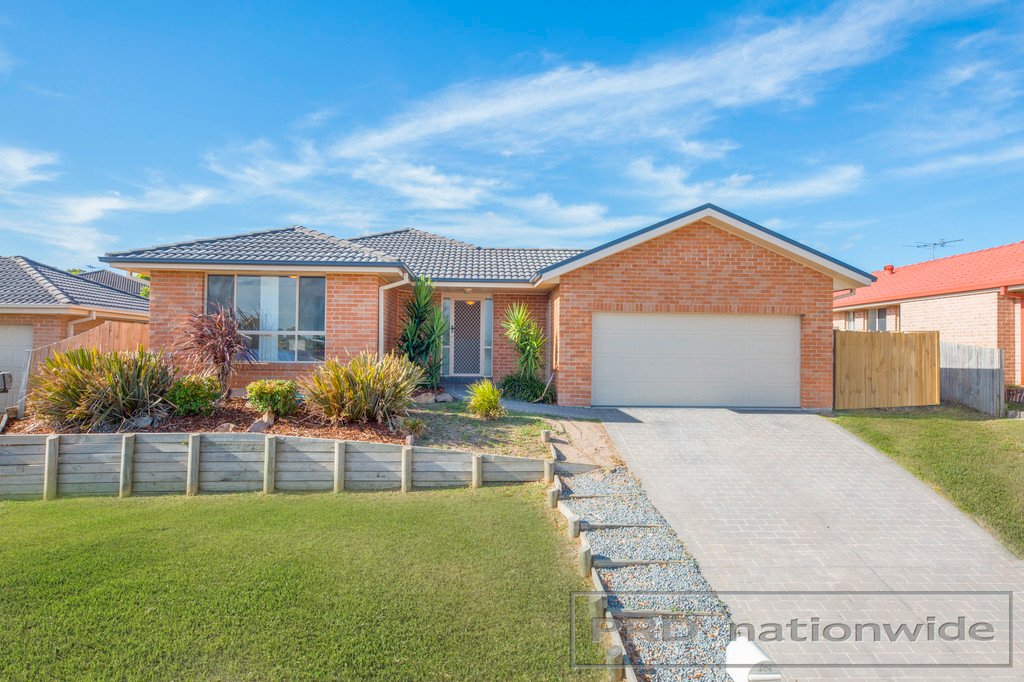 240 Denton Park Drive, ABERGLASSLYN NSW 2320