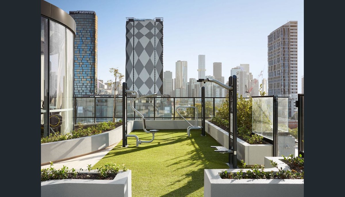 2405 / 253-273 Normanby Road SOUTH MELBOURNE - Residential for lease