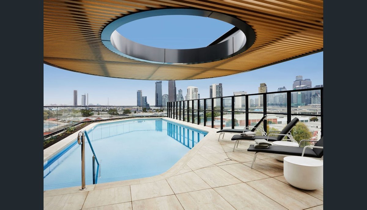 2405 / 253-273 Normanby Road SOUTH MELBOURNE - Residential for lease