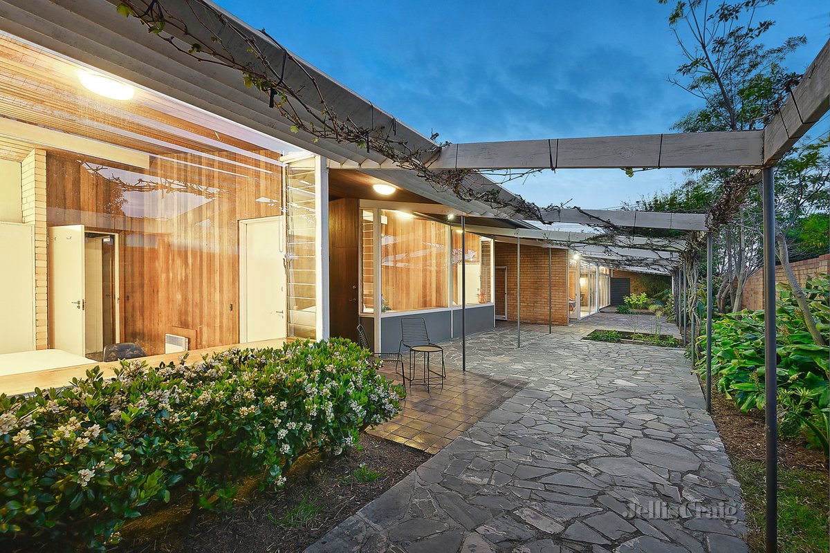 242 Beach Road, Black Rock, VIC 3193 House for Sale