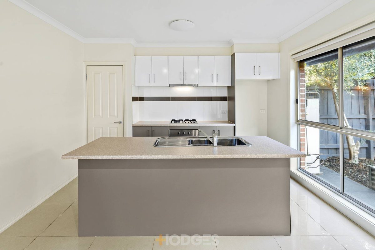 2 / 42 Tyrone Street Werribee - Residential for sale