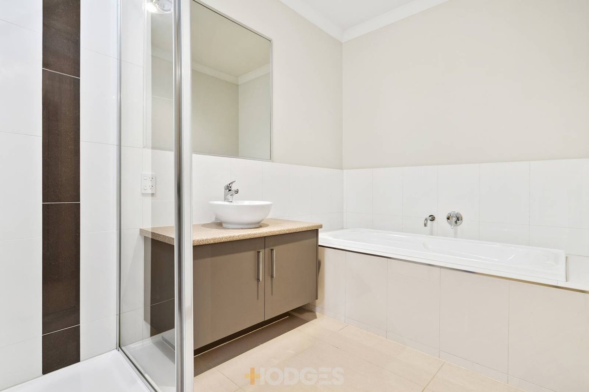 2 / 42 Tyrone Street Werribee - Residential for sale