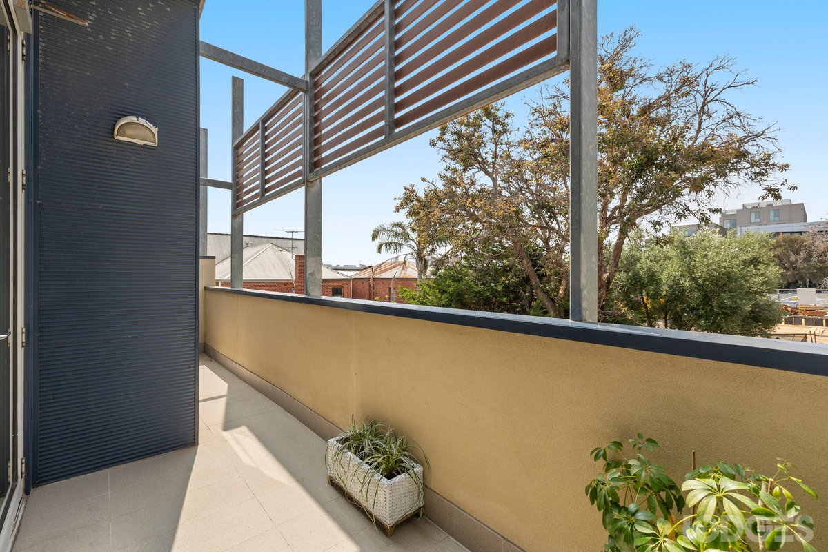 2 / 440 Hampton Street Hampton - Residential for sale