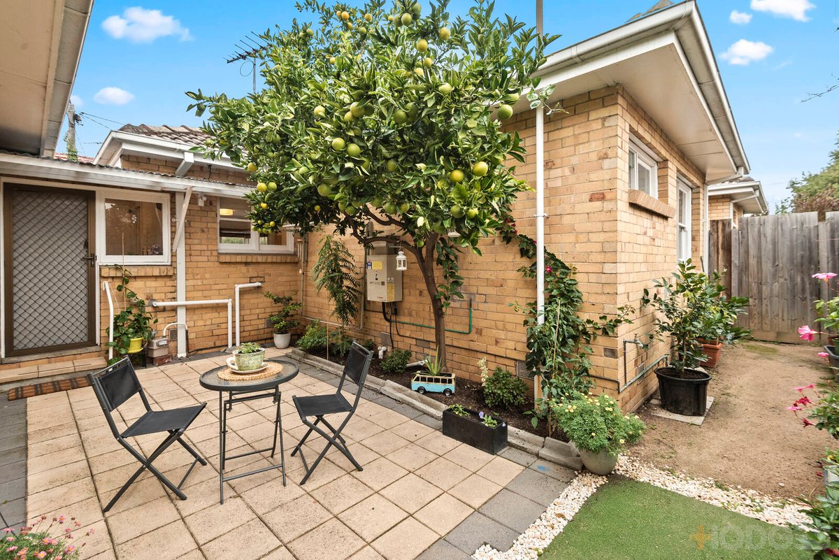 2 / 45 Brewer Road Bentleigh - Residential for sale