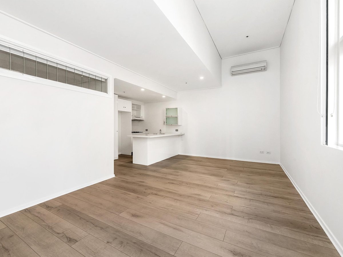 24 / 562 Little Bourke Street MELBOURNE - Residential for sale
