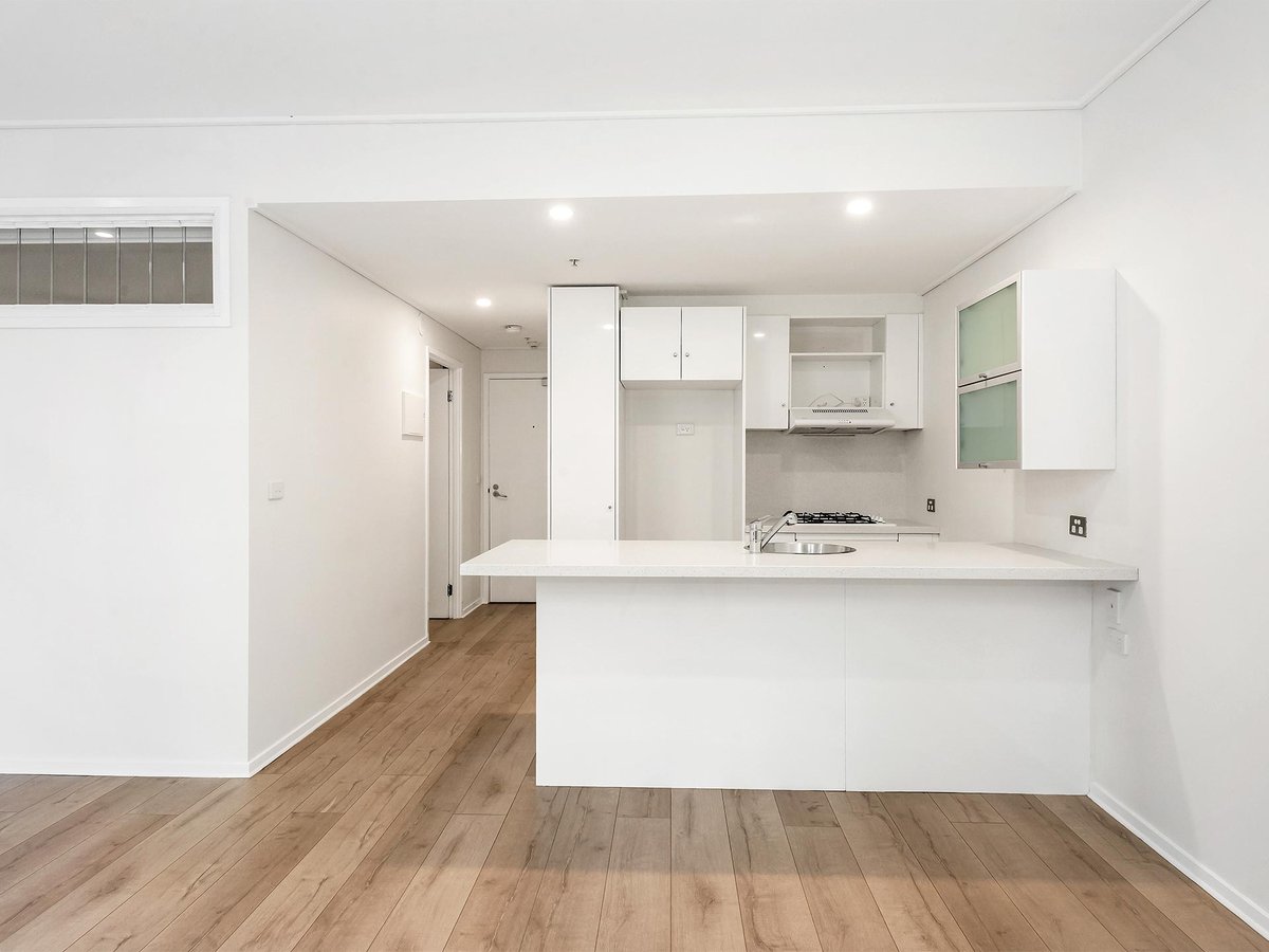 24 / 562 Little Bourke Street MELBOURNE - Residential for sale