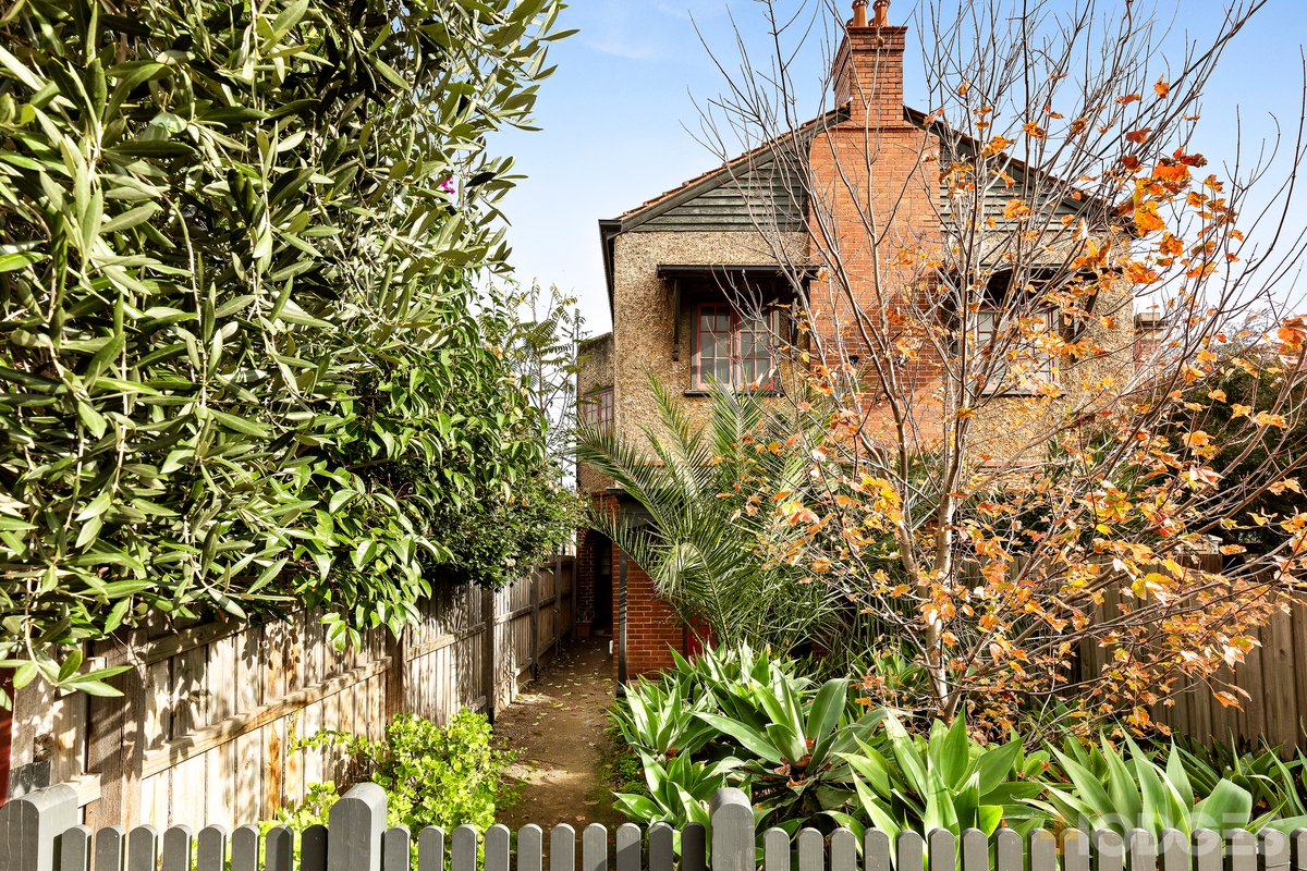 245A Barkly Street St Kilda - 3 bedroom property