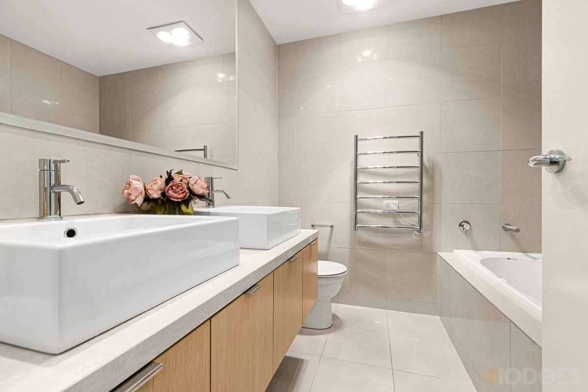 2 / 49-51 Bay Road Sandringham - Residential for sale
