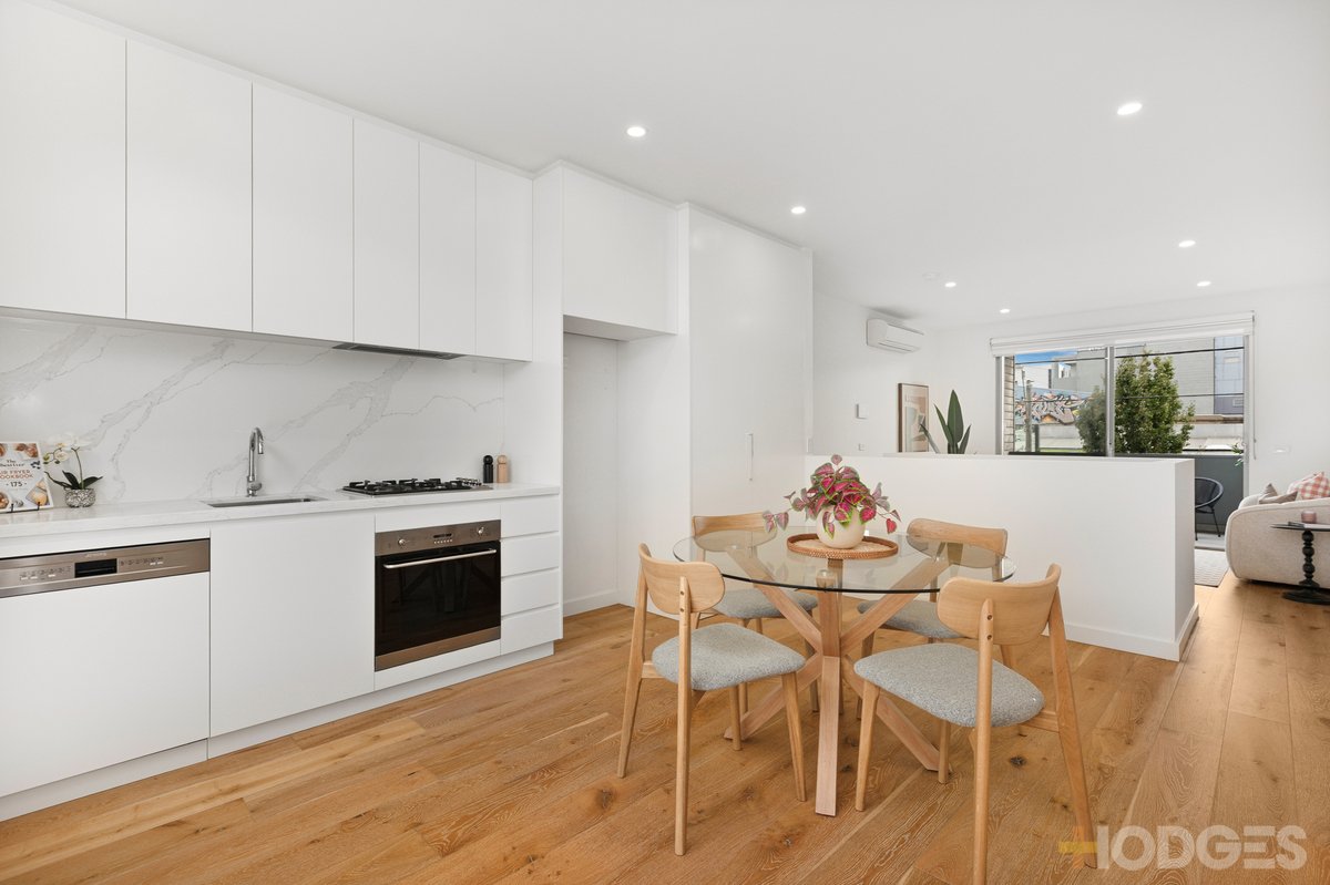 2 / 491 South Road Bentleigh - Residential for sale