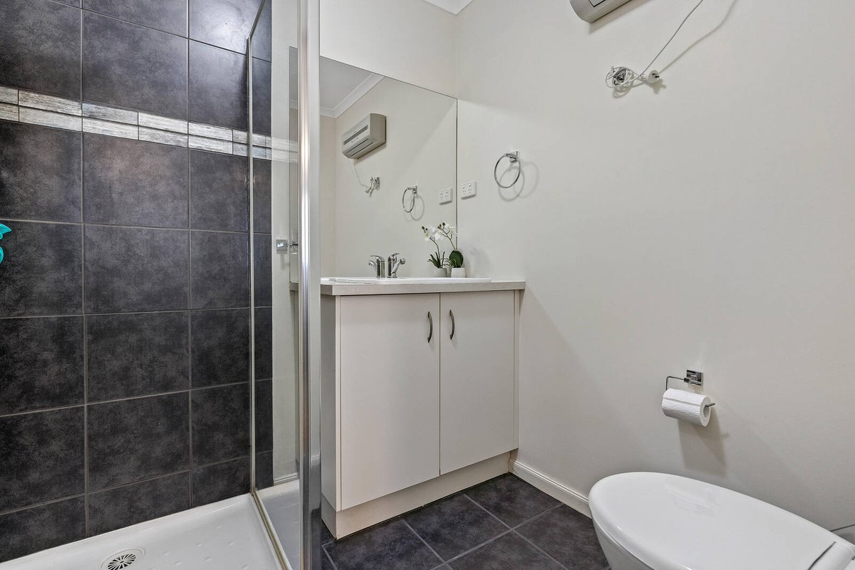 25 Almond Close Werribee - Residential for sale