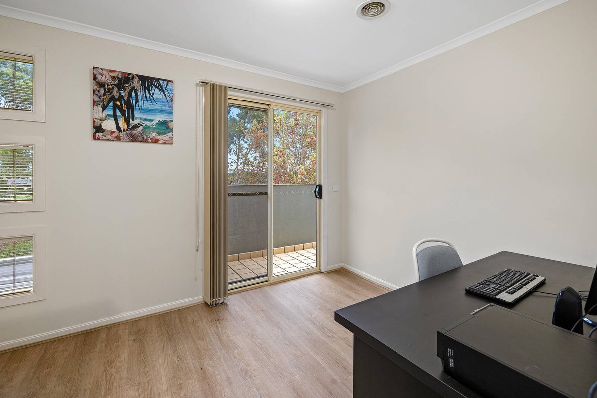 25 Almond Close Werribee - Residential for sale