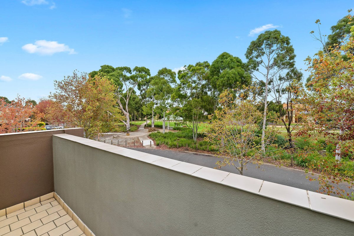 25 Almond Close Werribee - Residential for sale