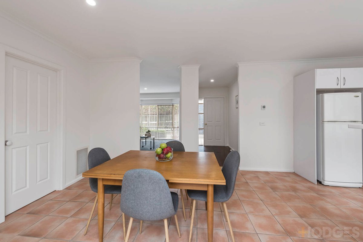 2 / 5 Biscop Road Moorabbin - Residential for sale