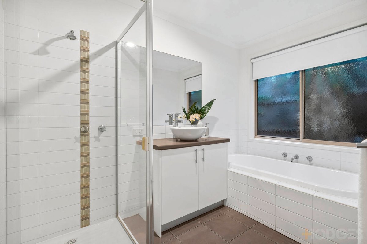25 Bourbon Way Waurn Ponds - Residential for sale