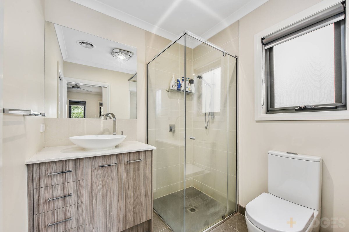 25 Brittle Gum Road Cranbourne East - Residential for sale