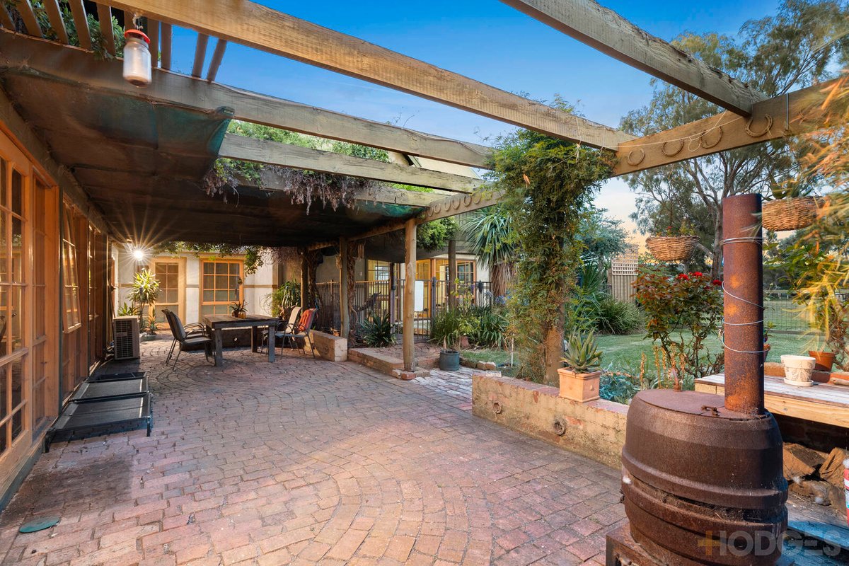 25 Brownes Road Anakie - Residential for sale