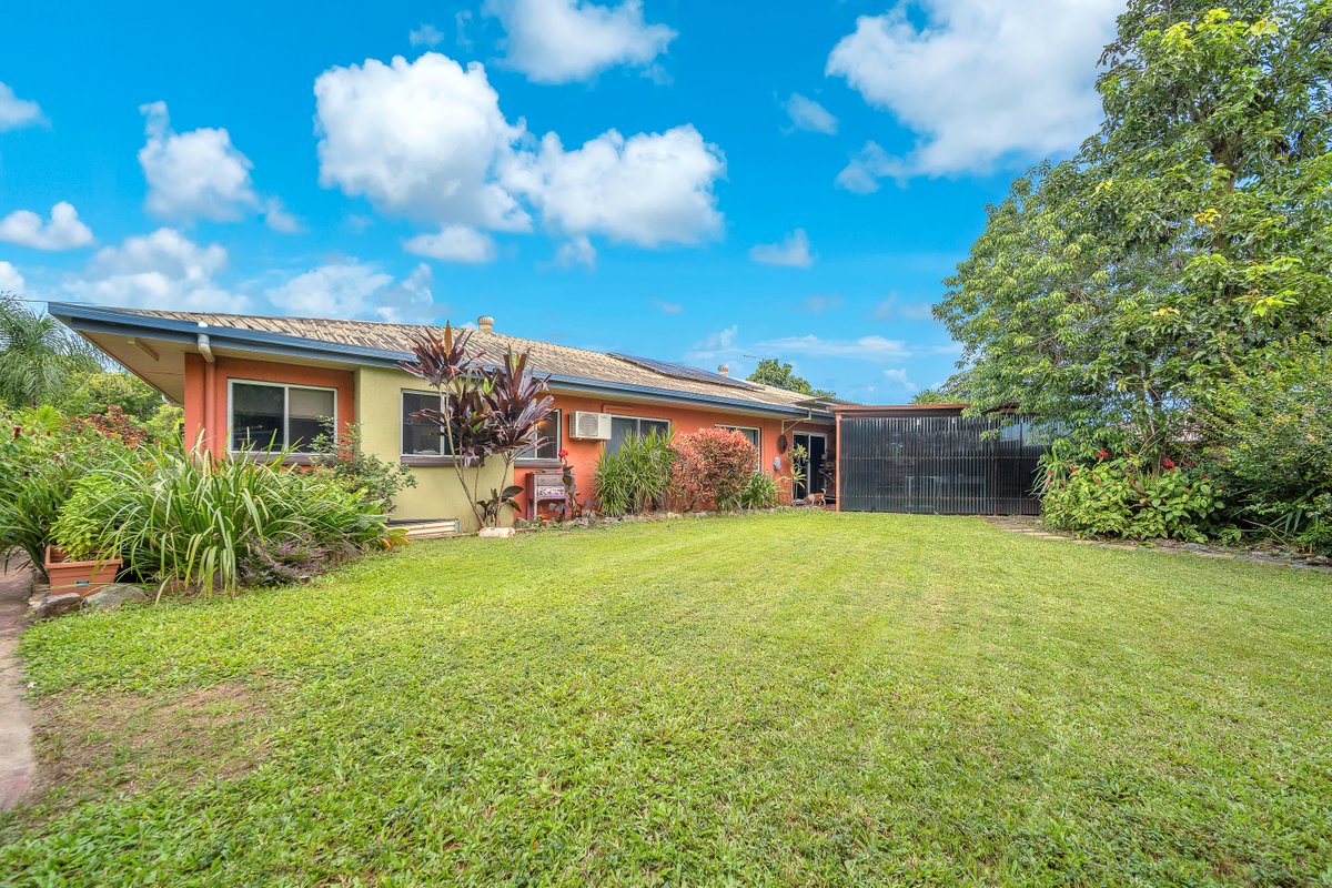 25 Carnation Street, PROSERPINE QLD 4800