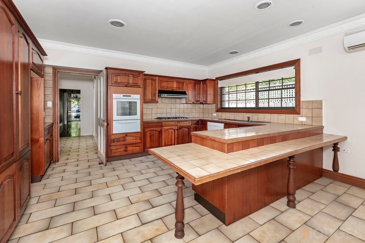 25 Cochrane Street Brighton - Residential for sale