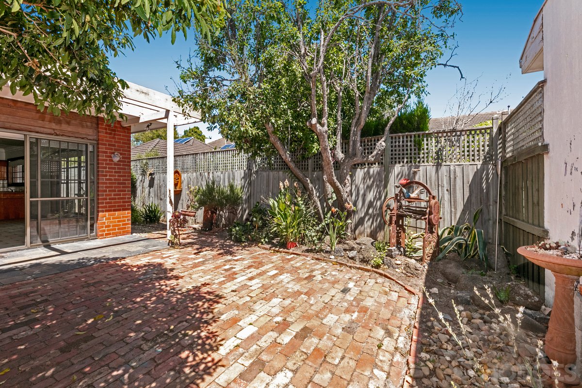 25 Cochrane Street Brighton - Residential for sale