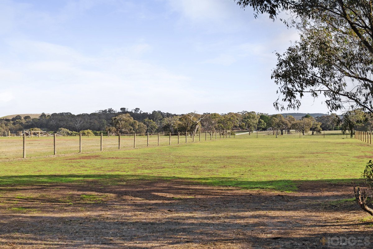 25 Diggings Road Willowmavin - Residential for sale