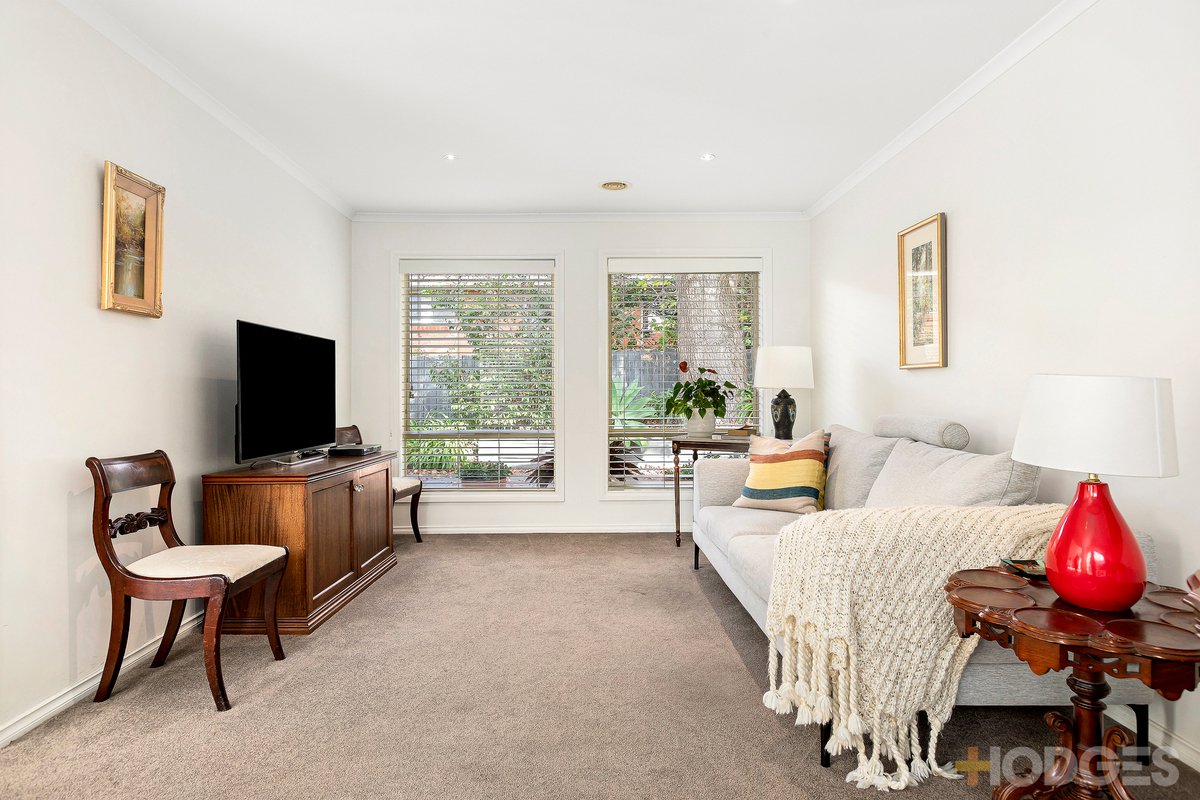 2 / 5 Edinburgh Street Hampton - Residential for sale