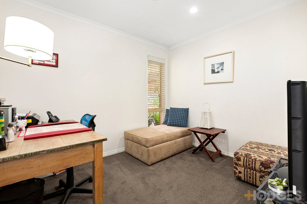 2 / 5 Edinburgh Street Hampton - Residential for sale