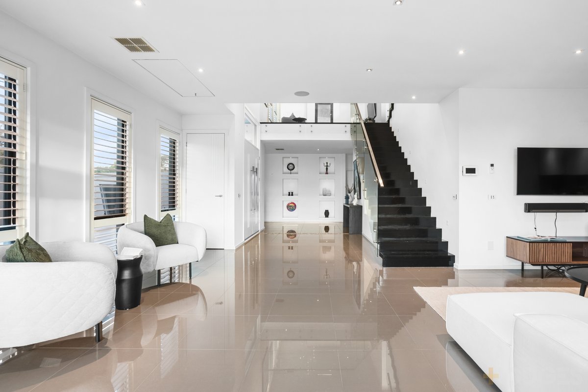 25 Fernhill Road Sandringham - Residential for sale