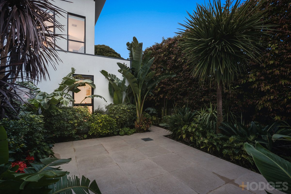 25 Fernhill Road Sandringham - Residential for sale