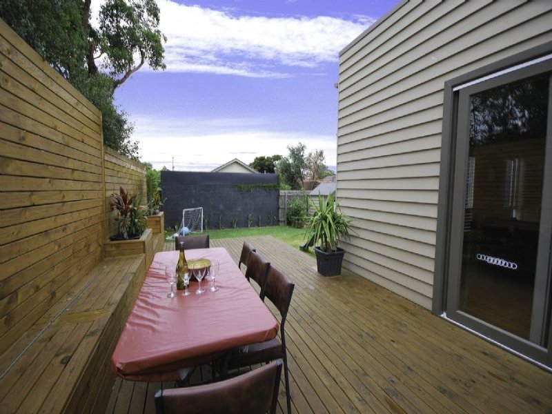 25 Finlay Street YARRAVILLE - Residential for sale