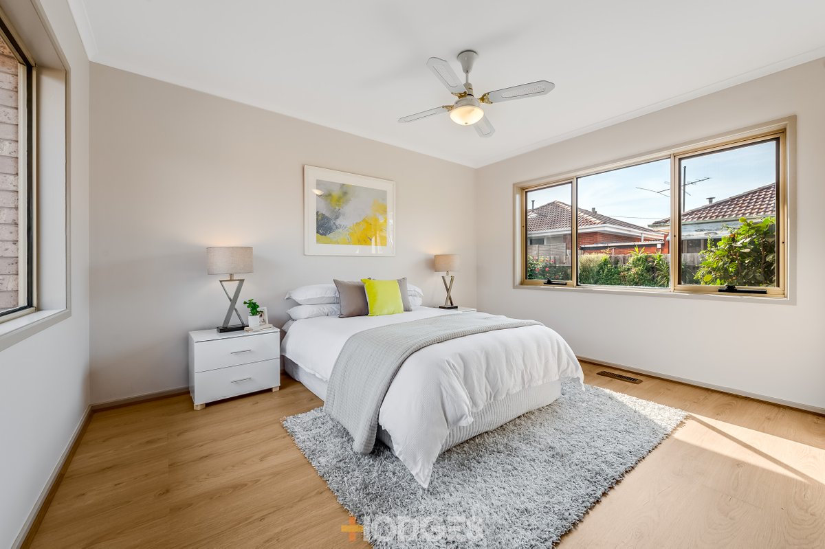 2 / 5 Garden Avenue GLEN HUNTLY - Residential for sale